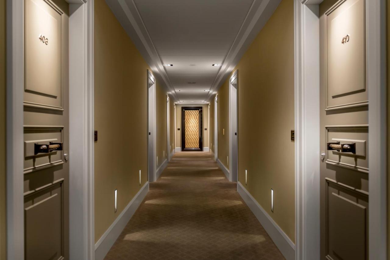 Hotel Ambasciatori Rimini Bagian luar foto