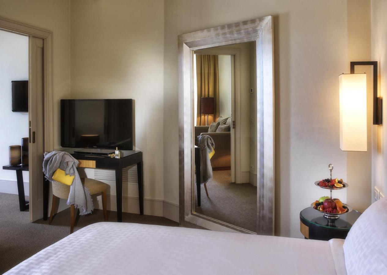 Hotel Ambasciatori Rimini Bagian luar foto