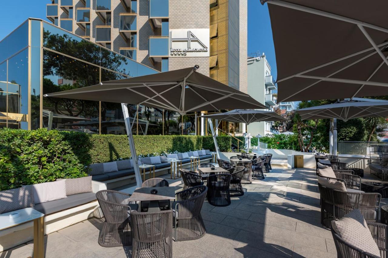 Hotel Ambasciatori Rimini Bagian luar foto